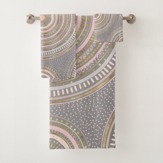 Modern Grey Gold Geometric Mandala Bad Handdoek (Insitu)