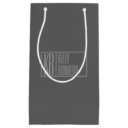 Modern, grijs op donkergrijs, Initialen en naams L Klein Cadeauzakje (Voorkant)