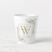 Modern groen goud monogram elegant latte mok (Voorkant)
