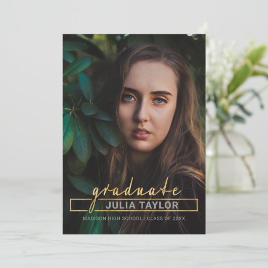 Modern handgeschreven Luxurious Gold Photo Afstude Aankondiging (Staand voorkant)