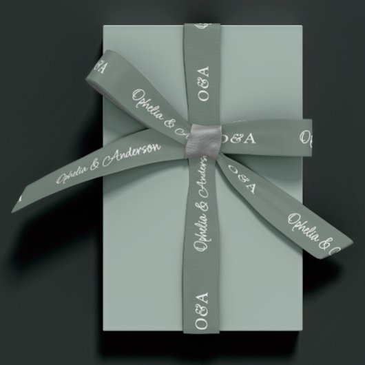 Modern handgeschreven script Initialen & namen bru Lint