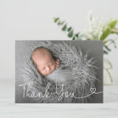 Modern hartscript Jongensdoop Foto Bedankkaart (Staand voorkant)