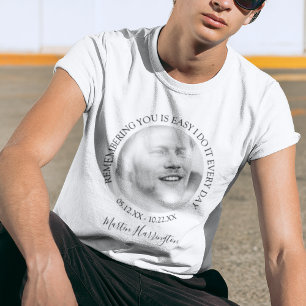 Modern in het liefhebben van het geheugen Foto Col T-shirt