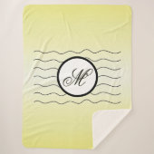 Modern Initial Butter Yellow Ombré With Black Text Sherpa Deken (Voorkant)