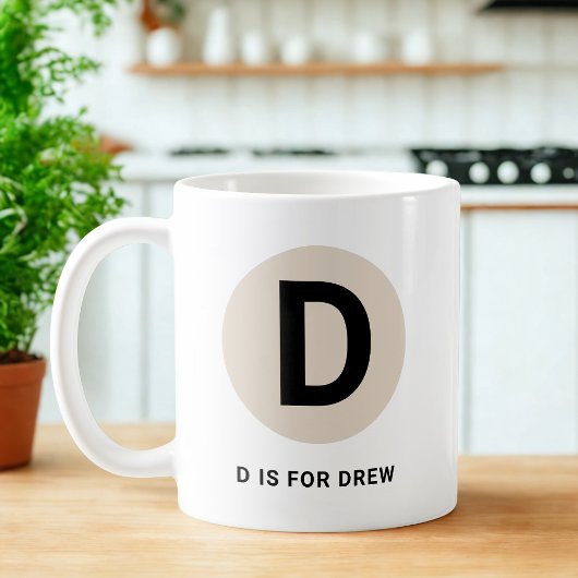 Modern Initial Mug – “D is for [Name]” Design Koffiemok