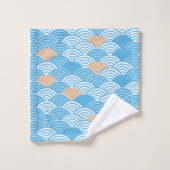 Modern Japanese Seigaiha Waves & Rising Sun  (Gant de toilette)