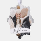 Modern Joyful Script met Snowy Brushstroke Photo Ornament Kaart (Links)