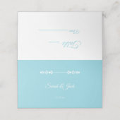 Modern lichtblauw & wit bruiloft gevouwen plaats k (Buitenkant ongevouwen)