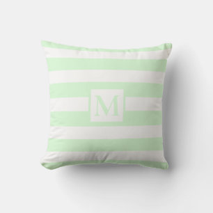 Modern lichtgroen wit strips monogram buitenkussen
