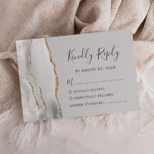 Modern Light Grey Gold Agate Wedding RSVP Kaartje
