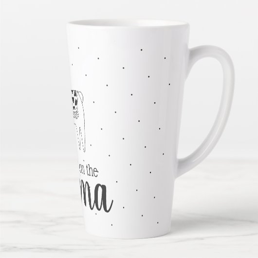 Modern Llama brengt de drama op Latte Mok (Rechts)