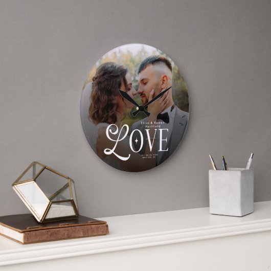 Modern Love Custom Wedding Photo Couples Monogram Grote Klok (Kantoor)