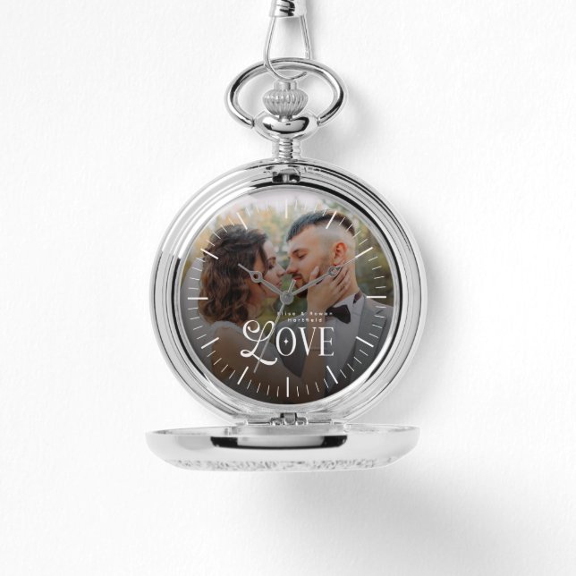 Modern Love Custom Wedding Photo Couples Monogram Horloge (Voorkant)