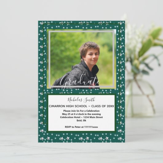 MODERN MANNEN AFSTUDEERDER STARS GROEN | GRADUTIS KAART (Staand voorkant)