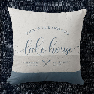 Modern meerhuis familienaam penseel schrift blauw kussen