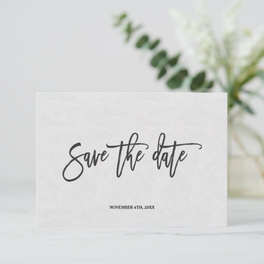 Modern minimaal handschrift Sla de datum op Save The Date (Staand voorkant)
