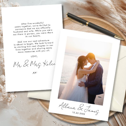 Modern Minimal Just Married Photo Announcement Kaart