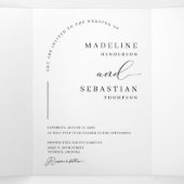 Modern Minimal Script Arch Photo QR Code Wedding Drieluik Uitnodiging (Binnenkant midden)