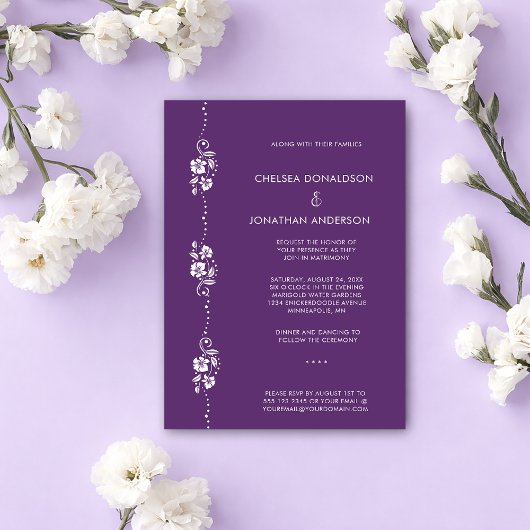 Modern Minimal White Floral Dark Purple Wedding Aankondiging