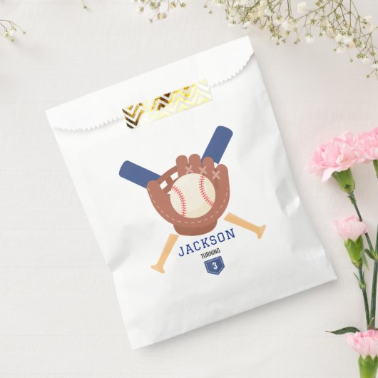 Modern Minimalist Baseball Batter Up Birthday Bedankzakje (Gezegeld)