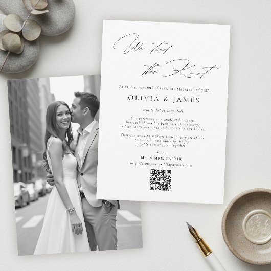 Modern Minimalist Typography Wedding Announcement Kaart
