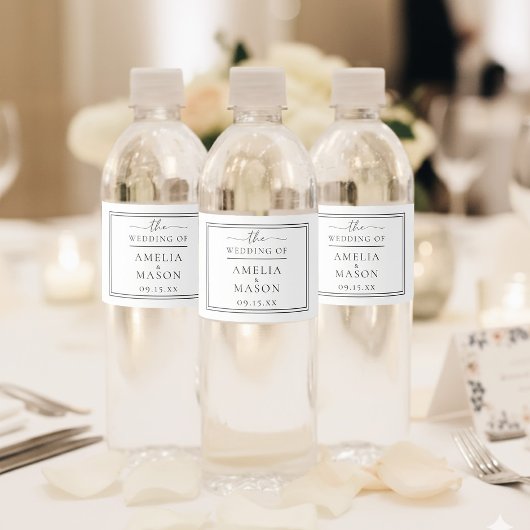 Modern Minimalist Wedding Black and White Waterfles Etiket