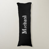 Modern minimalistic monogram name black white lichaamskussen (Voorkant Verticaal)