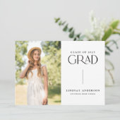Modern minimalistisch fotoAfstuderen Aankondiging (Staand voorkant)