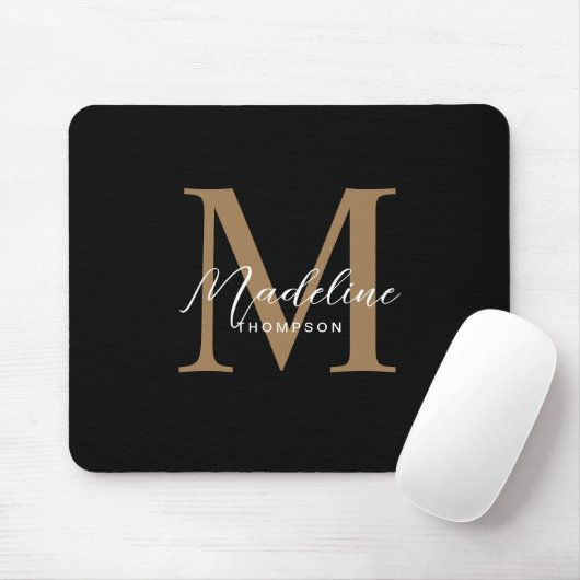 Modern Minimalistisch Script Zwart Goud Monogram Muismat (Met muis)