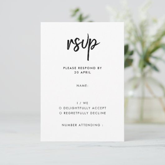 Modern minimalistisch | Stijlvol script Simple Wed RSVP Kaartje (Staand voorkant)