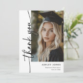 Modern minimalistisch verticaal foto-Afstuderen Bedankkaart (Staand voorkant)