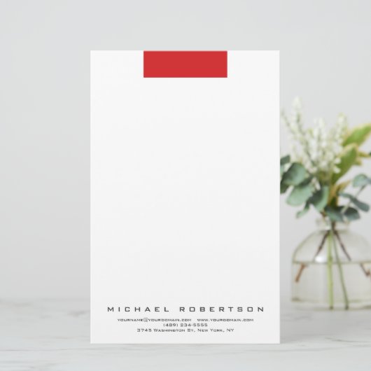 Modern minimalistisch zwart wit briefpapier (Staand voorkant)