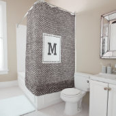 Modern Mocha Brown Herringbone Monogram Douchegordijn (In situ)