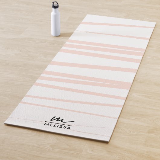 Modern Monogram Blush Pink Lines Abstracte kunst Yogamat (In situ)