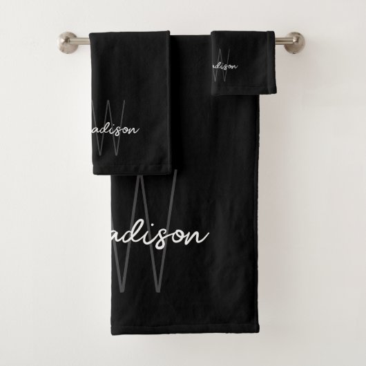 Modern Monogram Naam Script Zwart Wit Bad Handdoek (Insitu)