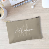 Modern monogram naamscript beige etui