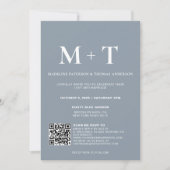 Modern Monogram Stofblauw QR Code Rsvp Bruiloft Kaart (Voorkant)