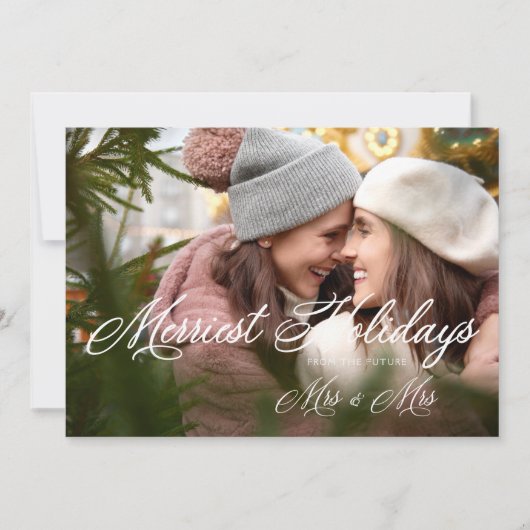 Modern Mrs. & Mrs Gelukkig Feestdagen Kerstmis Save The Date (Voorkant)