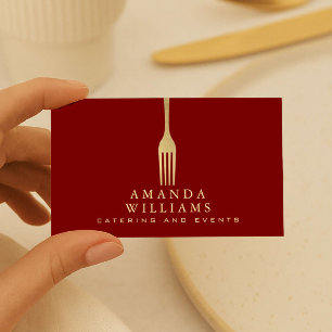 Modern namaak gouden vork cateringlogo op rood visitekaartje