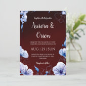 modern navy blue and burgundy wedding invitations (Debout devant)