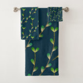 Modern Navy Blue Greenery Bad Handdoek (Insitu)