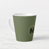 Modern Olive Green Gold Monogram Latte Mok (Linkerhoek)