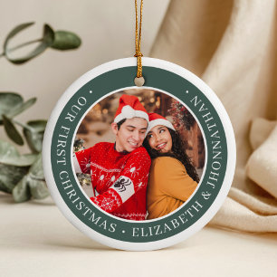 Modern onze eerste kerst koppel foto's groen keramisch ornament