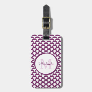 Modern Paars en Wit Schelpjes Monogram en Naam Bagagelabel