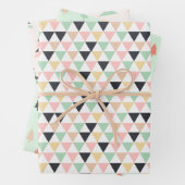 Modern pastel geometrisch kerstboompatroon inpakpapier vel (In situ)