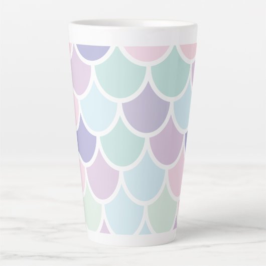 Modern pastel met roodbruine mermaïd patroon met n latte mok (Voorkant)