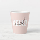 Modern Pastel Roze Hallo en u noemt Latte Mok (Voorkant)