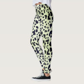 Modern pastelgroen zwart Koe huidvlekken patroon Leggings (Links)