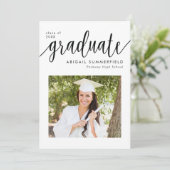 Modern Photo Graduation Open House Invitation (Debout devant)