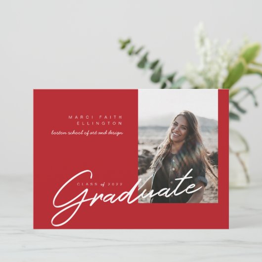 Modern Photo Red Afstuderen Aankondiging (Staand voorkant)